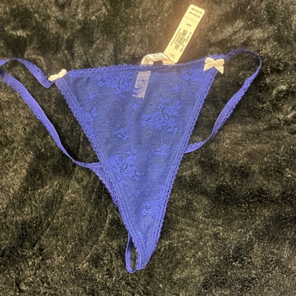 VICTORIA SECRET THONG